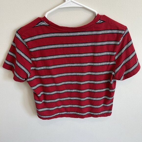 Brandy Melville Lot of 2 Striped Cropped Tees Made in Italy 100% Cotton One Size - Picture 5 of 12